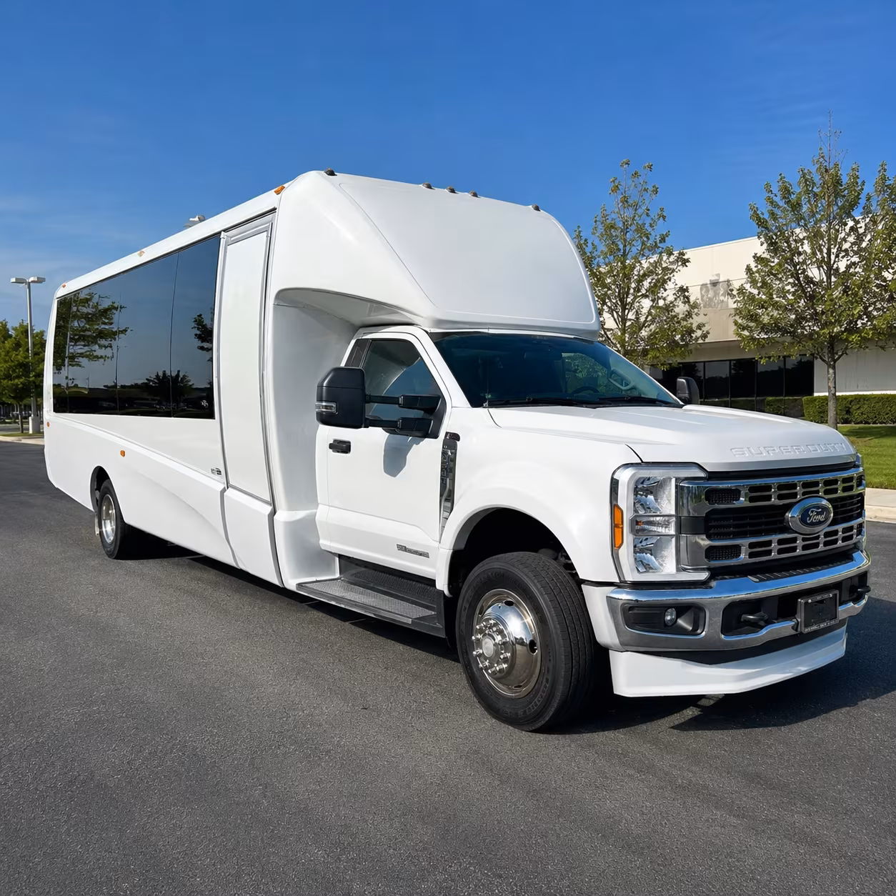 charter buses for corporate events and conferences near turlock
