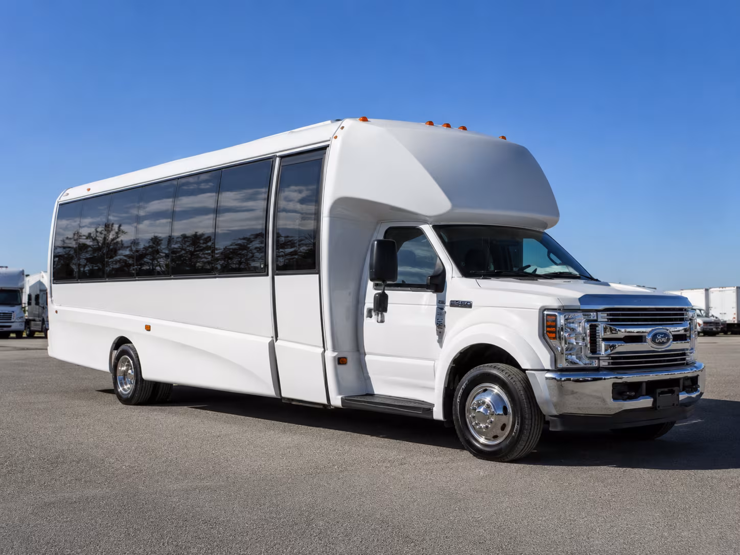 charter buses for weddings and quinceaneras in turlock
