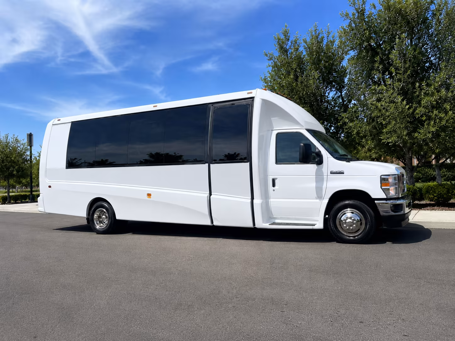 charter buses to concerts and shows at stanislaus county fairgrounds