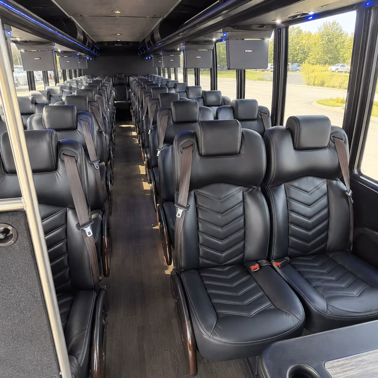 does the day of the week or the time of year change what a bus costs in turlock