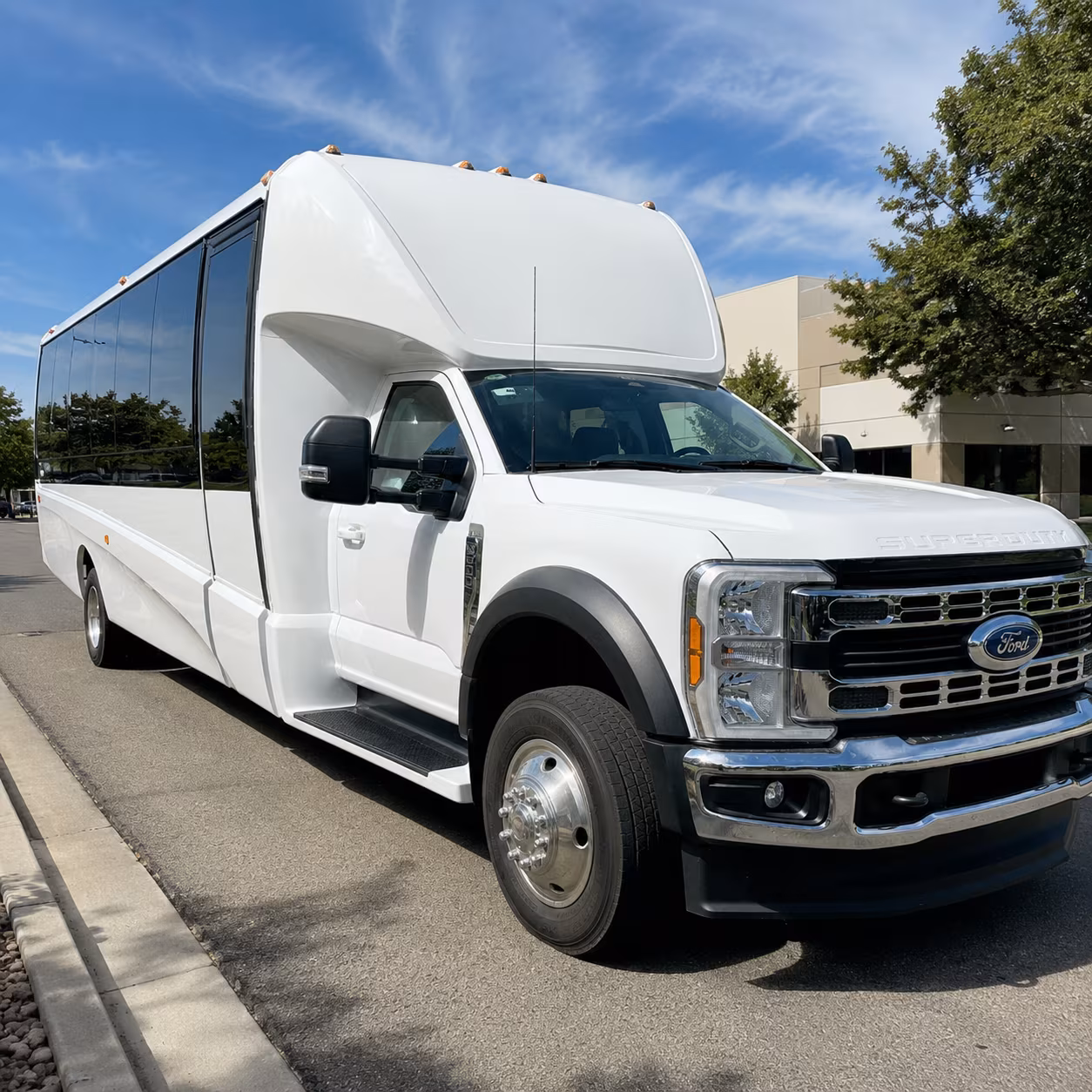 employee shuttle buses for turlock businesses and distribution centers