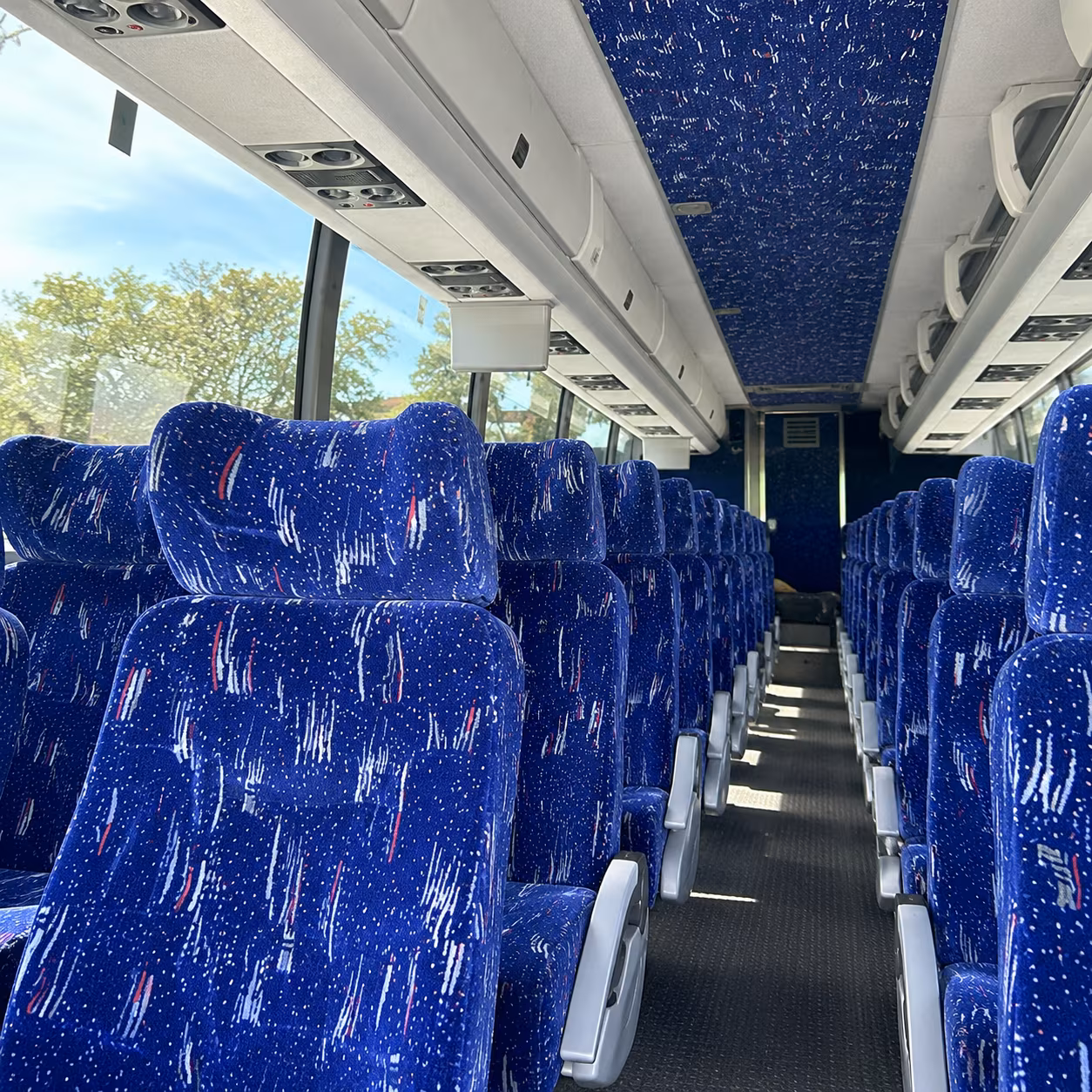 overnight and multi day charter bus trips from turlock to las vegas