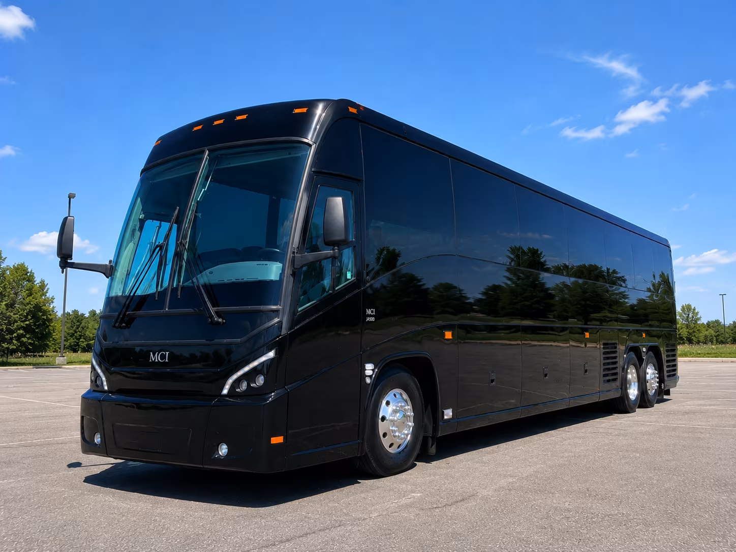 shuttle buses for turlock area government agency staff and site visits