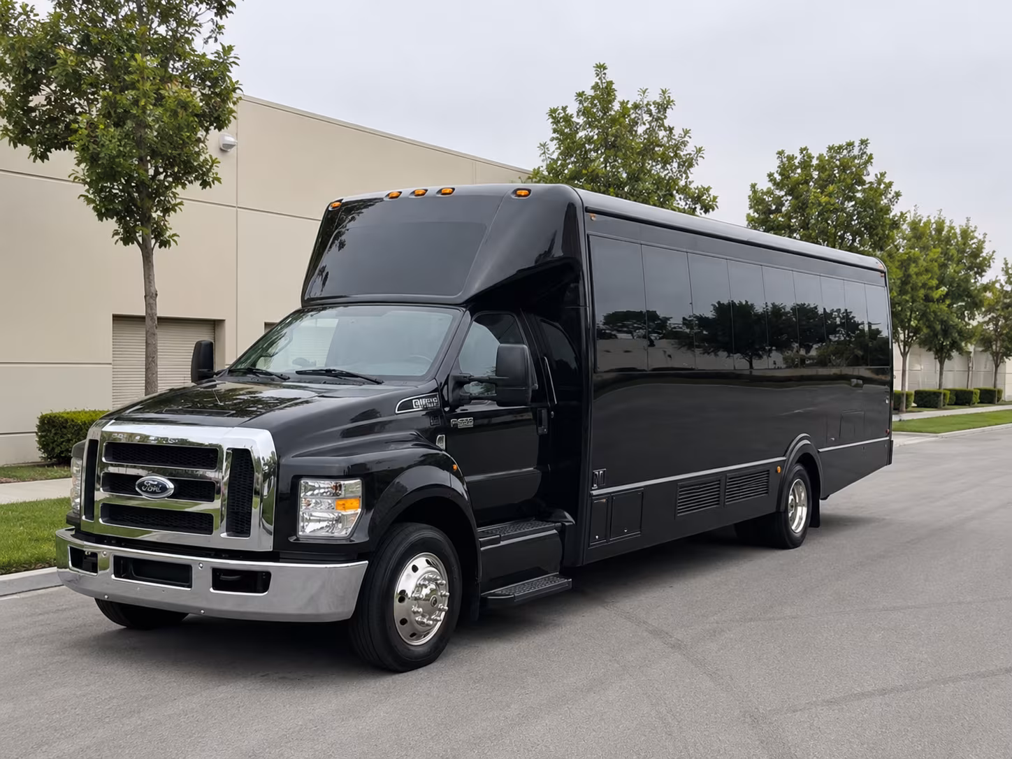turlock party bus